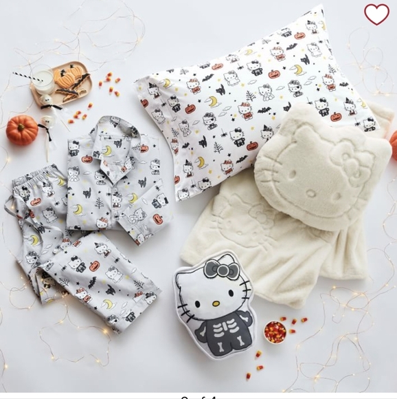 Pottery Barn teen Hello Kitty Glow-in-the-Dark Loose Fit Cotton Pajamas W Sz XS - Picture 6 of 14